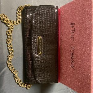 Betsey Johnson black sequin clutch